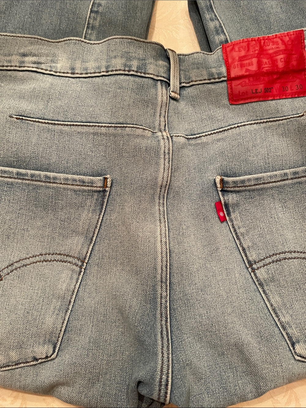 Men’s Levi Engineered 502 Jeans, W: 30, L:30 - Picture 3 of 9